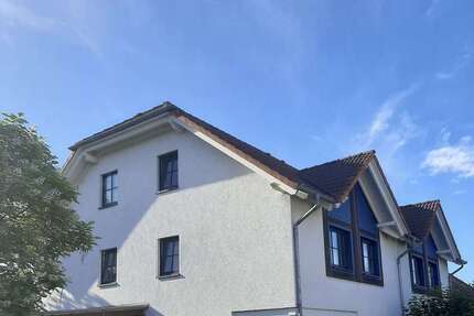 Haus zum Mieten in Halle 1.900 € 186 m²